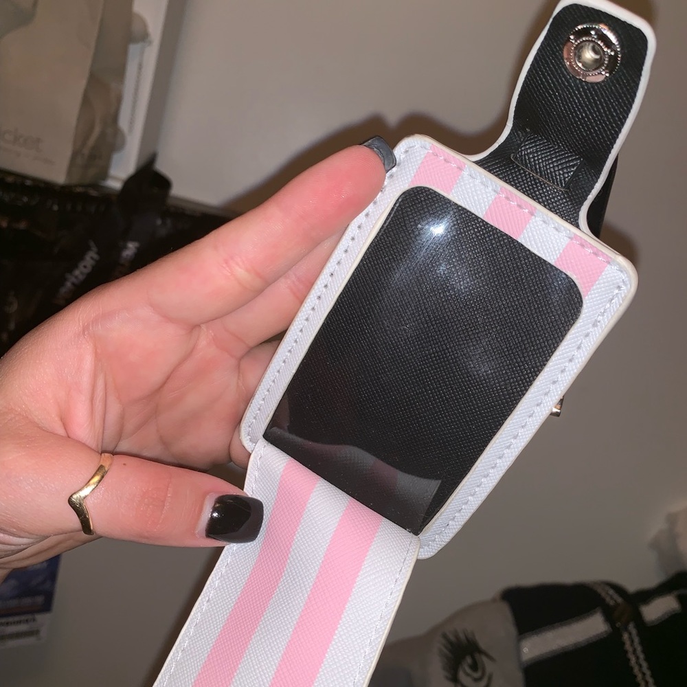 Victoria Secret luggage tag